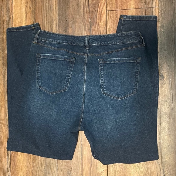 Style & Co Curvy Skinny Leg Jeans- Women's Size 12 - Picture 3 of 7